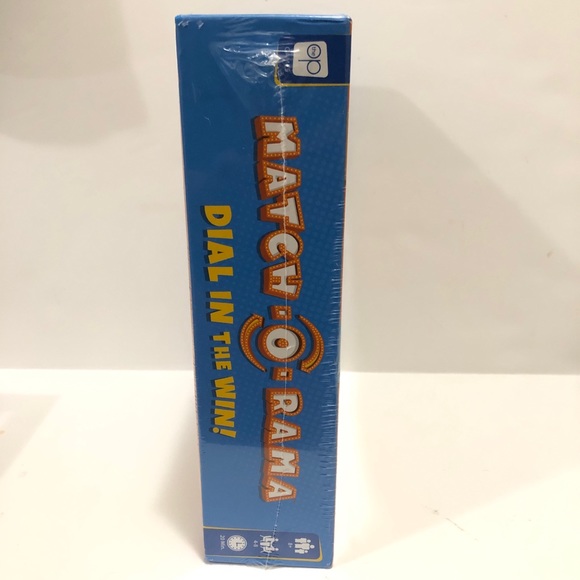 USAOPOLY Match-O-Rama Family Board Game Press Your Luck Matching Game Fun New - Picture 5 of 9